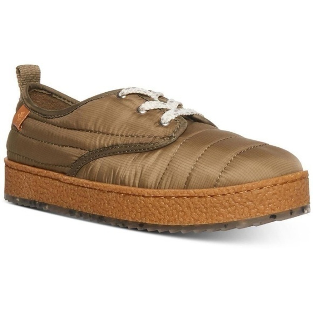 COOL PLANET By Steve Madden Women's Lounge Lace-Up Cozy Puffer Sneakers. Size 10